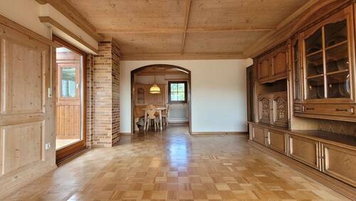 RW17_Wohnen EG 2.jpg - 9 Zimmer Mehrfamilienhaus, Wohnhaus in Löffingen