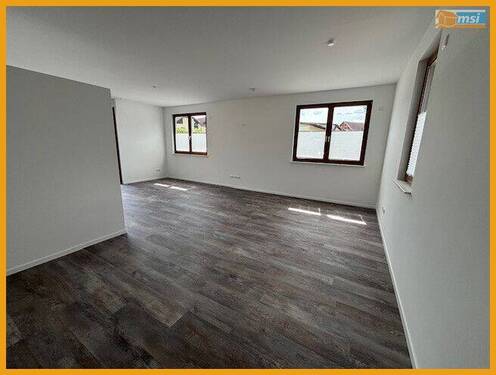 Blick ins Wohnzimmer - 