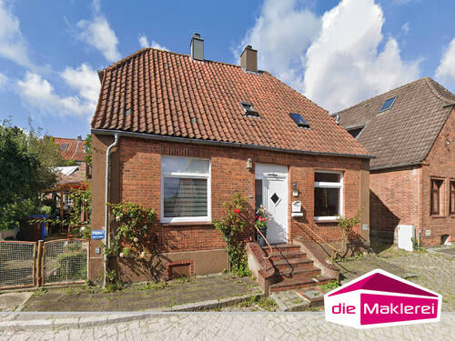 Einfamilienhaus - *Preisreduzierung* Vermietetes Handwerkerhaus in Bad Segeberg