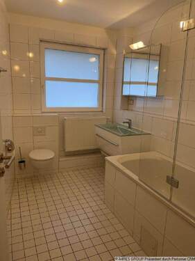 Muster_Badezimmer - Reihenmittelhaus mit 140,70 m&sup2; in Bernau zur Miete