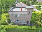 Seitenansicht links mit Hausei - Einfamilienhaus mit 129,00 m&sup2; in Hohen Neuendorf zum Kaufen