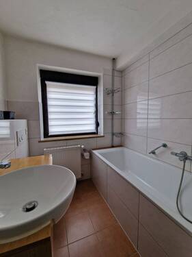 Badezimmer Vorderhaus - 