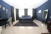 Das geräumige Elternschlafzimmer … - 