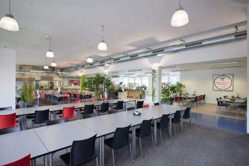 Bild 1 - Schöne Gastrofläche am Neckar: Perfekt für Gastrounternehmen - All-in-Miete