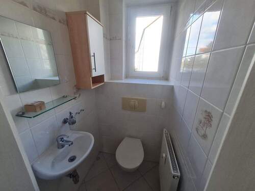 separates WC - 