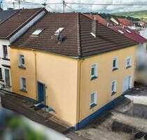 Gemütliches Wohnen auf wohlproportioniertem Grund in Rehlingen-Siersburg