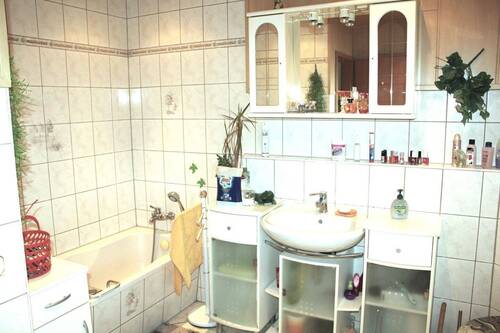 Badezimmer Wohneinheit 2 - 