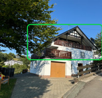 EG-DG-ETW im EFH-Stil mit 2 Balkonen u. eigenem Garten in Oberhundem! - Kirchhundem