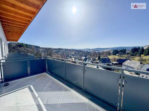 Balkon - 2 Zimmer Etagenwohnung zur Miete in Grünhain-Beierfeld