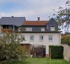 Rückseite mit Terrasse und Garten - 9 Zimmer Mehrfamilienhaus, Wohnhaus zum Kaufen in Sankt Ingbert