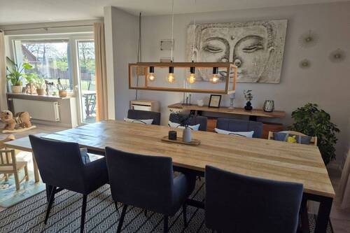 Wohn/- und Esszimmer - 