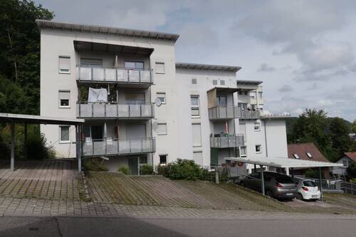 Außenansicht - 2 Zimmer Eigentumswohnung mit Balkon und KFZ-Stellplatz