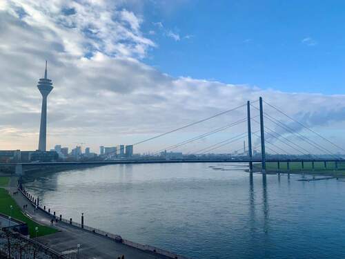 Aussicht - Panorama Rheinblick am Mannesmannufer