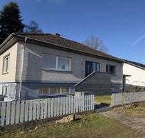 Freistehendes Einfamilienhaus mit Einliegerwohnung und großen Garten mit altem Baumbestand - Bad Honnef Aegidienberg