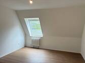 Schlafzimmer - Renovierte Dachgeschosswohnung in Dietrichsdorf