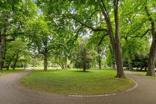 Pyramidenpark - 