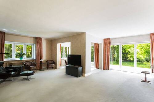 Wohnbereich & Terrasse - Einfamilienhaus mit 274,00 m² in Berlin zum Kaufen