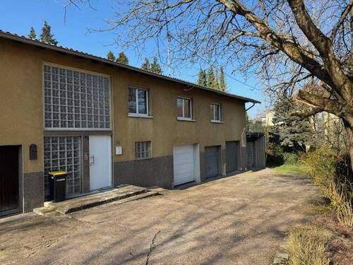 Bild1 - Großzügiges Einfamilienhaus mit schönem Garten und 4 Garagen, Eppelborn