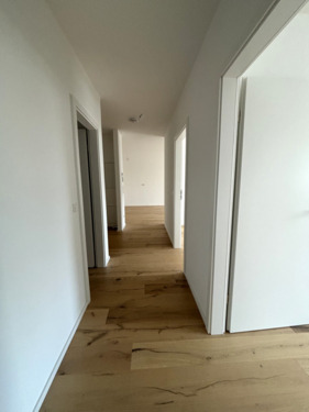 Flur - 3 Zimmer Etagenwohnung zur Miete in Balingen