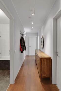 Flur - Etagenwohnung mit 82,00 m&sup2; in München / Riem zum Kaufen