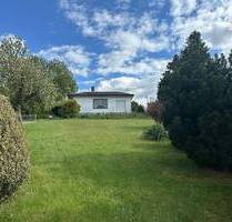 Massiv gebautes Ferienhaus mit Kamin & Garage: Wochenendhaus im Grünen von Chemnitz-Harthau - Chemnitz / Harthau Altchemnitz