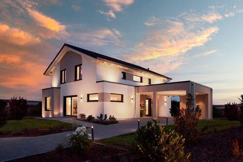 Frontansicht mit Anbauteilen - Geräumiger Neubau mit KfW-Förderung in Saulheim