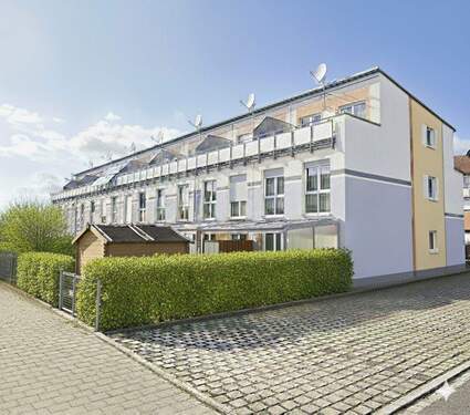 Ansicht Seite - 5 Zimmer Reihenendhaus in Adelsdorf