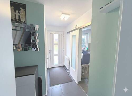 Eingangsbereich - Reihenendhaus mit 137,50 m² in Adelsdorf zum Kaufen