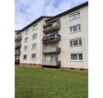 3-Zimmer-Wohnung mit Balkon und Loggia - eine solide Basis für Ihre Sanierungs- und Gestaltungsideen - Pforzheim Nordstadt