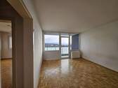 Wohnzimmer - Traumblick inklusive! E.-Überruhr, sonnige 57 m², frei, von Privat