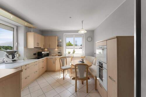 Küche - 4 Zimmer Etagenwohnung in Freilassing