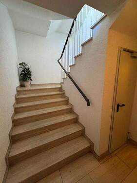 Treppenhaus UG - 