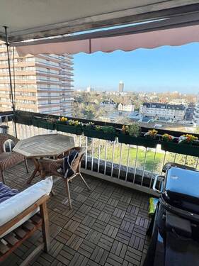 Balkon - Etagenwohnung mit 54,00 m&sup2; in Köln zur Miete