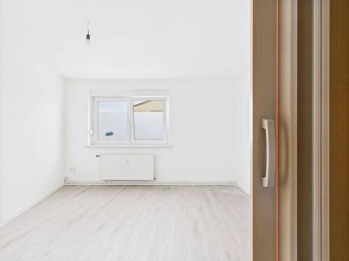 EG rechts 3 - 2 Zimmer Etagenwohnung in Leipzig
