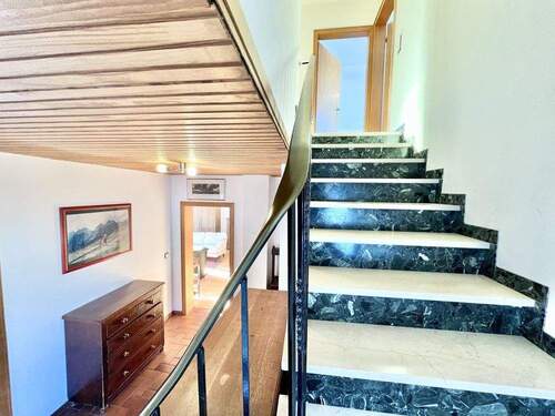 Treppe zum Dachgeschoss - 