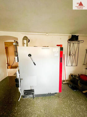 Festbrennstoffheizung EG - 