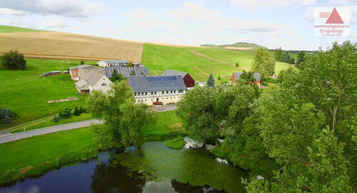 Blick auf den Hof und Umgebung - 