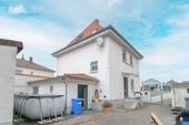 Hinten - 5 Zimmer Einfamilienhaus in Haßloch