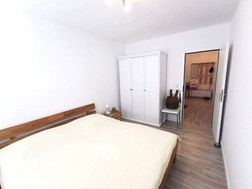 Schlafzimmer Richtung Flur - 