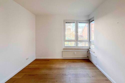 Zimmer 3 - 