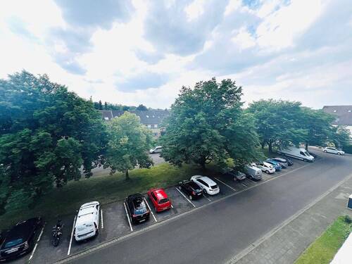 Ausblick/ reichlich Parkmöglichkeiten - 