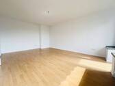 Wohnzimmer - Etagenwohnung mit 65,00 m&sup2; in Mönchengladbach zur Miete
