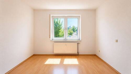 Schlafzimmer - Etagenwohnung mit 60,20 m&sup2; in Ludwigshafen am Rhein zum Kaufen