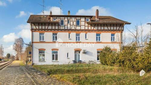 Außenansicht 3 - 1 Zimmer Mehrfamilienhaus, Wohnhaus zum Kaufen in Altshausen