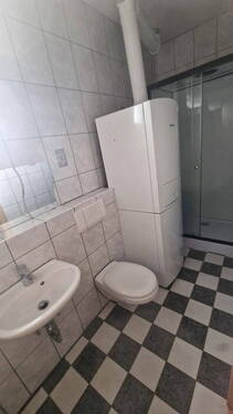 Badezimmer - 2. OG - 