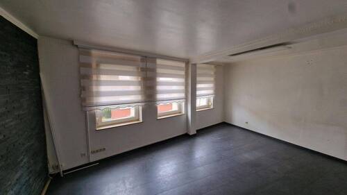 Wohnzimmer - 1. OG - 4 Zimmer Reihenmittelhaus in Düren