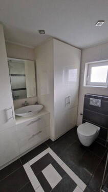 Badezimmer - 1. OG - 