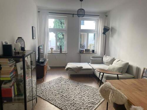 Bild 1 - Einzugsbereite 3-Zimmer-Wohnung im ruhigen Hinterhaus in der Leipziger Südvorstadt