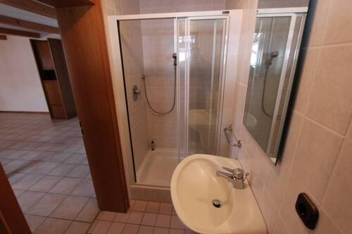 Badezimmer - 1 Zimmer Etagenwohnung in Aussernzell