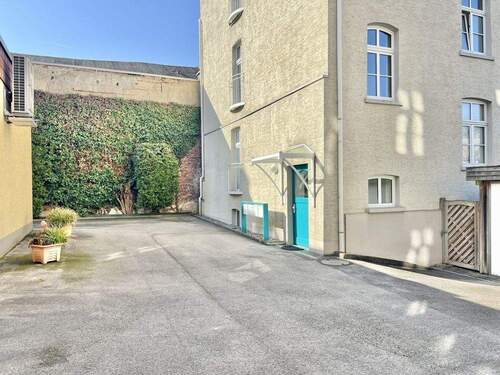 Hof und Hauseingang - 2 Zimmer Etagenwohnung in Detmold